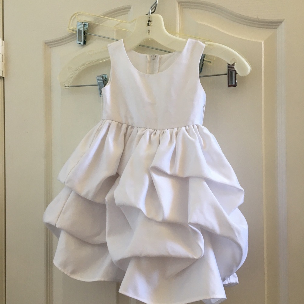 FINAL MARKDOWN Little girls dress 12 months